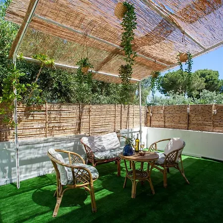 בית נופש Don Bruno Homes אמנדולארה